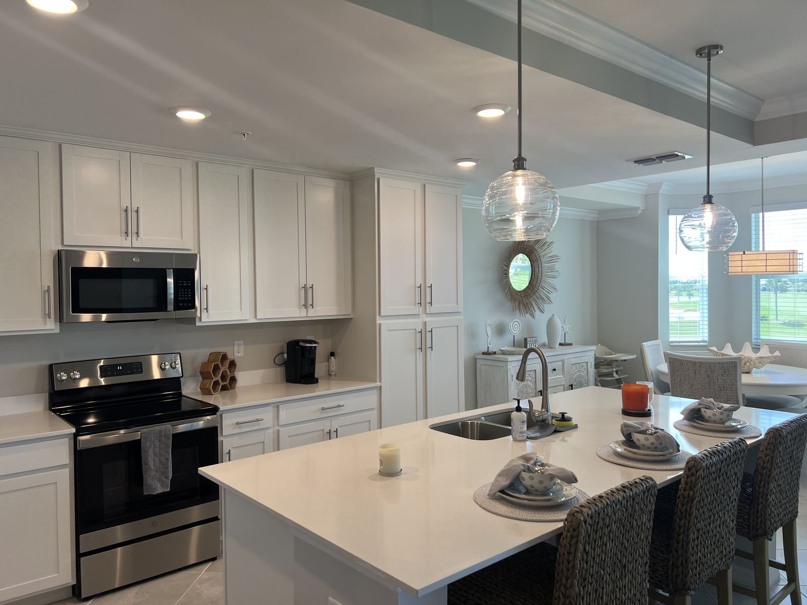 White kitchen